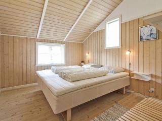 Holiday Home Jens - 425m from the sea by Interhome - 5