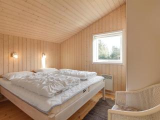 Holiday Home Nynke - 600m from the sea by Interhome - 3