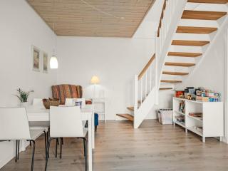 Holiday Home Elmo - 300m from the sea by Interhome - 3