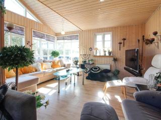 Holiday Home Bjari - 850m from the sea by Interhome - 8