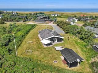 Holiday Home Alberga - 700m from the sea by Interhome - 7
