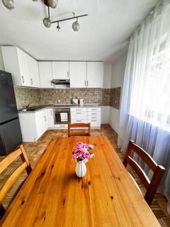 Vardi Haus - 4