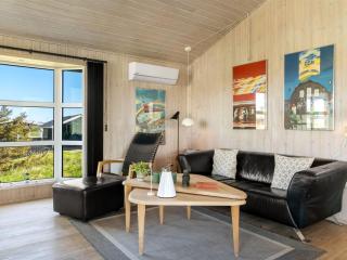 Holiday Home Ralf - 300m from the sea by Interhome - 1