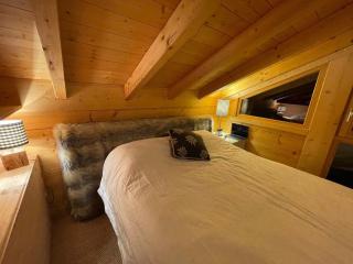 Chalet indépendant 8 pers, déco moderne, proche centre et remontées, terrasse sud-ouest - FR-1-572-32 - 1