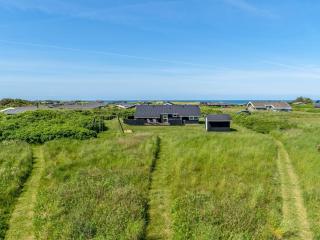 Holiday Home Sina - 300m from the sea by Interhome - 5