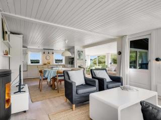 Holiday Home Fromer - 50m from the sea by Interhome - 1