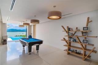 Villa Elegance Luxury Ocean View Pool Villa with Breakfas & Daily Maid Service - 2