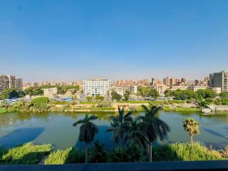 شقة 3 غرف بالمنيل الغربي - 0