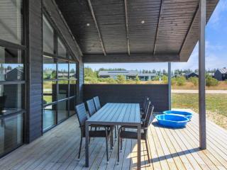 Holiday Home Juho - 900m from the sea by Interhome - 1