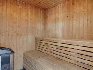 Holiday Home Marlie - 600m from the sea by Interhome - 1