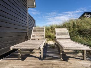 Holiday Home Maren - 150m from the sea by Interhome - 2
