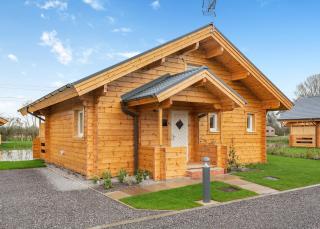 Holly Tree Lodges - 1