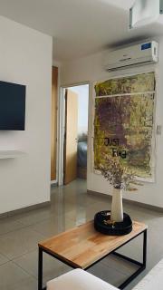 Urban 362 - 8