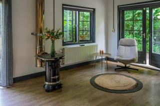 Cozy vacation home in the forest - 4