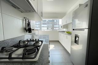 Iconic Miraflores Penthouse 3BR - 9