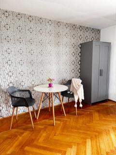 Vardi Haus - 1