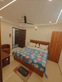 Hotel Budget Inn - 1