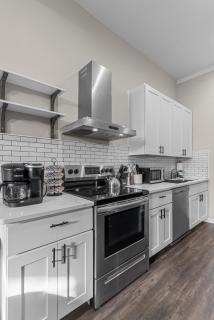 Steps Away Soulard Flat.1stfloor - 3