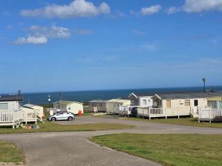 Seaside Caravan Home - 0