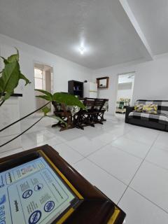 Chalé Beira mar - 50 metros da Praia da Maranduba com Ar Condicionado - 8