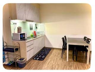 Setapak Central Mall Bathtub & Netflix - 3