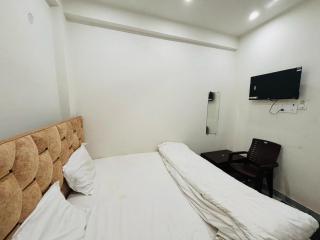 BNC Legacy Homestay - 1