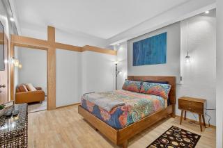 302B Market View | European Village - 6