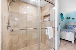 Oceania Beach Club - 2