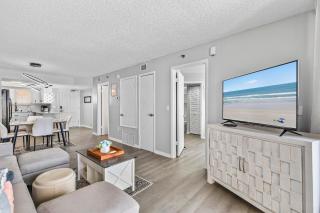 Oceania Beach Club - 1