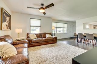 Families Welcome, Fenced Yard Inviting Greer Home - 3