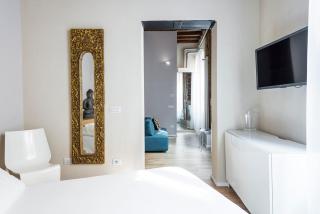 Zen Loft - Suite con Jacuzzi nel cuore di Modena - 2