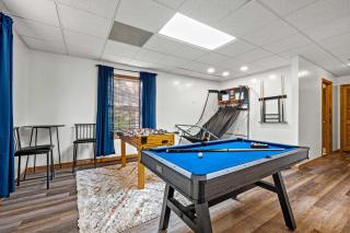 Twilight Timber Cabin with Hot Tub Game Room Sleeps 10 - 7