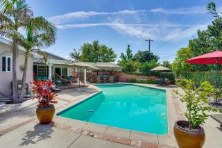 Cozy Couples Oasis with Pool 4 Mi to Angel Stadium - 0