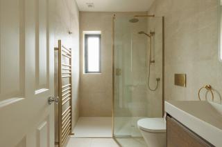 Guest Ready - Renovated Stay in Urban Dublin - 6
