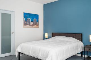Otium Beach Walking Distance King Size Bed - 1