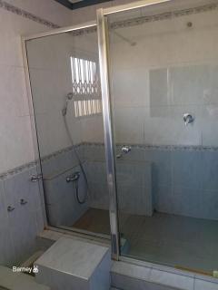 M Palace Guest House - 1