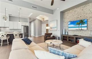 Three Bedroom Condo with Ocean Views in Fort Myers Beach - 8