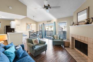 Spinnaker 317 - WATERFRONT/BOAT SLIP! - 8