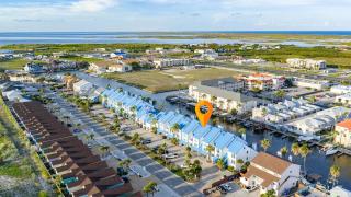 Spinnaker 317 - WATERFRONT/BOAT SLIP! - 5