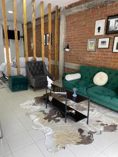 Loft cerca de todo con cochera - 0