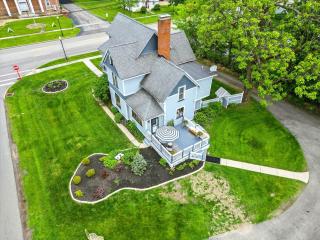 The Victorian House - 8