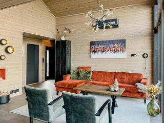 Authentic Cabin Life With Løefjell View - 3