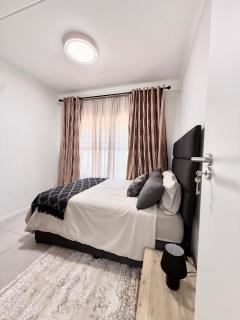 Dream Orchards The Aura 344 - Johannesburg - 4