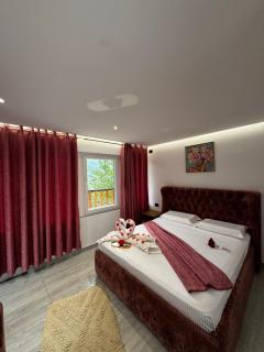 Thethi Paradise Hotel & Restaurant - 5