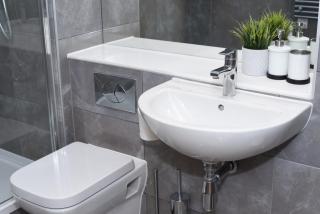 Luxury 2-Bed Apt - Heart of Bham Free Parking - 1