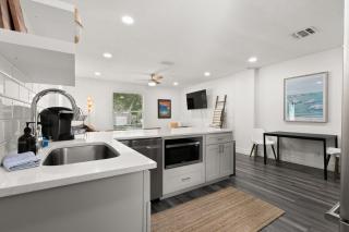 NEW SoHo Home - Perfect Space for Families - 3