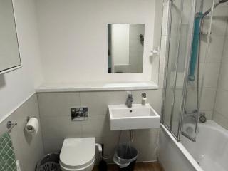 Beautiful 2 bedroom flat - North Stoneham - 4