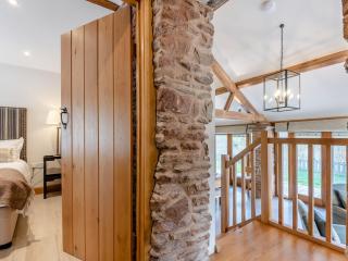 3 Bed in Leominster 50517 - 1