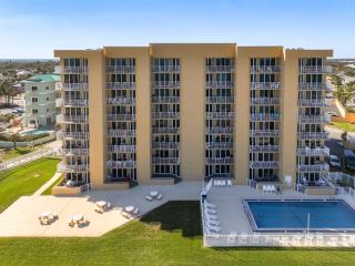 Beachfront Oceanview Condo - Steps to Flagler Avenue - 3