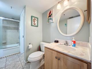 Ideal Family Friendly Beach Vacay, Beachfront and Steps to Flagler Ave - 4